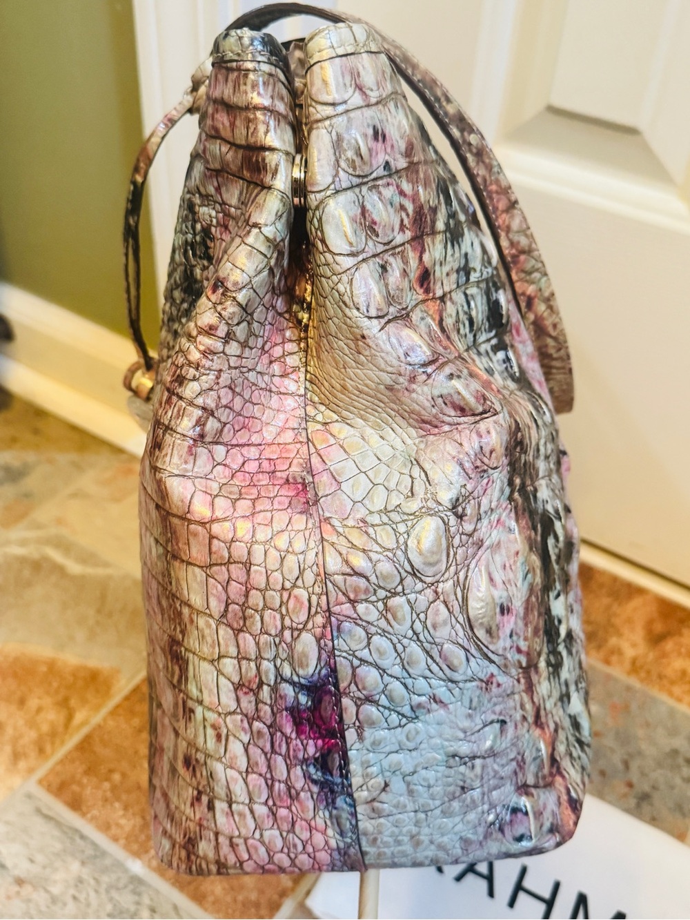RARE! Collectors Vintage Brahmin Medium Julian Opal Croc Embossed Leather Tote! - Picture 7 of 16